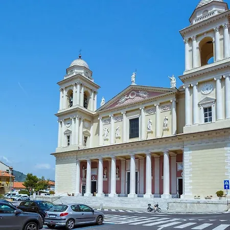 Ca' Romantica Appartement Imperia
